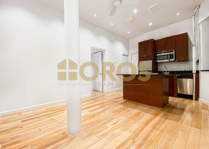 262 E 2nd St - Photo 1