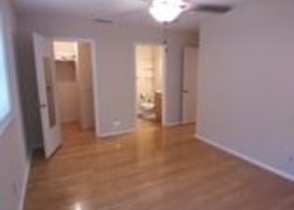 3 Bedrooms, Vance Jackson Rental in San Antonio, TX for $1,700 - Photo 1