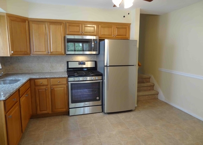 2 Bedrooms, New Springville Rental in NYC for $2,700 - Photo 1