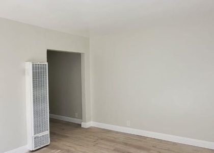 2 Bedrooms, South LA Rental in Los Angeles, CA for $2,150 - Photo 1