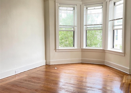 4 Bedrooms, Ridgewood Rental in NYC for $2,850 - Photo 1