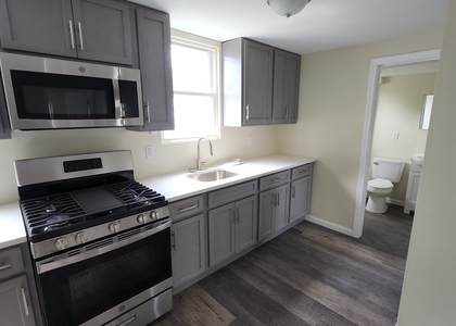 2 Bedrooms, Port Richmond Rental in NYC for $1,800 - Photo 1