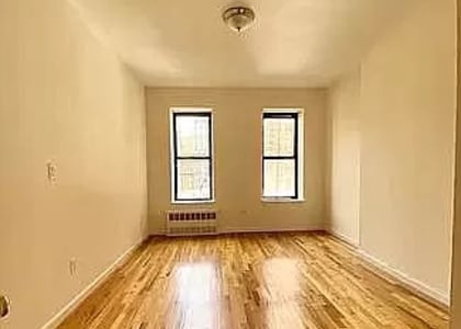 York avenue East 89th Street - Photo 1
