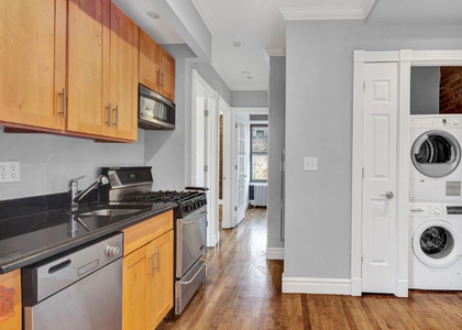 3 Bedrooms, East Village Rental in NYC for $6,495 - Photo 1