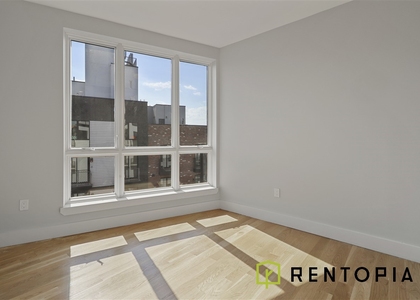 3 Bedrooms, Greenpoint Rental in NYC for $6,415 - Photo 1