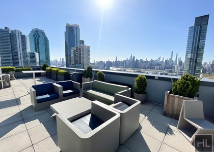 1 Bedroom, Long Island City Rental in NYC for $3,923 - Photo 1