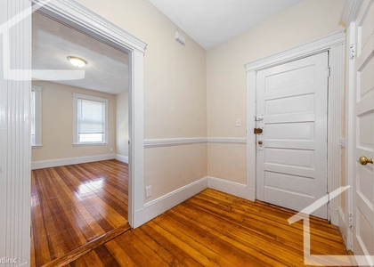 3 Bedrooms, Oak Square Rental in Boston, MA for $4,500 - Photo 1