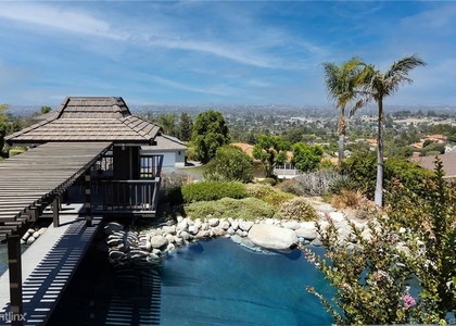 5 Bedrooms, Orange Rental in Los Angeles, CA for $10,000 - Photo 1