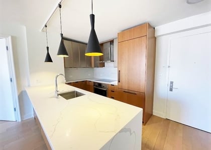 3 Bedrooms, Sutton Place Rental in NYC for $8,100 - Photo 1