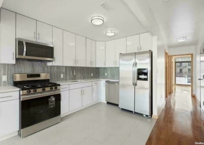 3 Bedrooms, Astoria Rental in NYC for $3,800 - Photo 1