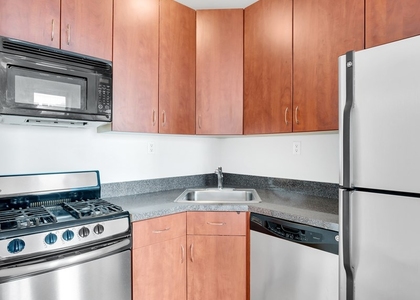 1 Bedroom, Hell's Kitchen Rental in NYC for $3,049 - Photo 1