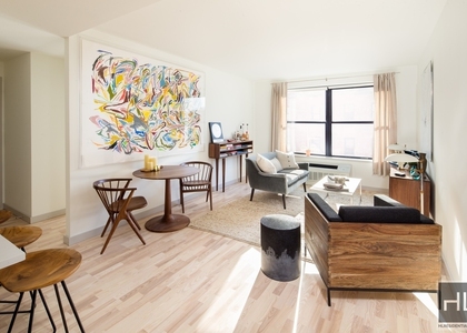 2 Bedrooms, Greenpoint Rental in NYC for $4,837 - Photo 1