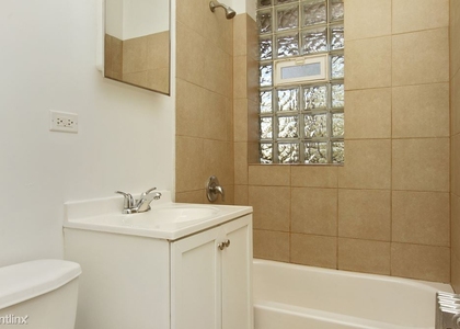 3 Bedrooms, Gresham Rental in Chicago, IL for $1,135 - Photo 1