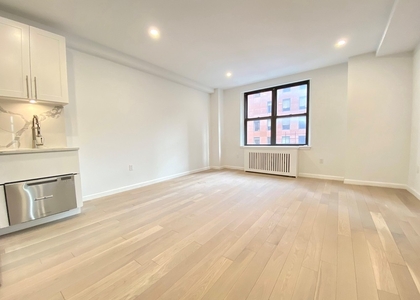 2 Bedrooms, Turtle Bay Rental in NYC for $6,545 - Photo 1