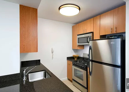 1 Bedroom, Hell's Kitchen Rental in NYC for $4,362 - Photo 1