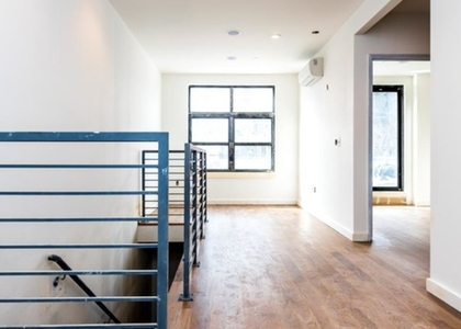 1 Bedroom, Greenpoint Rental in NYC for $4,195 - Photo 1
