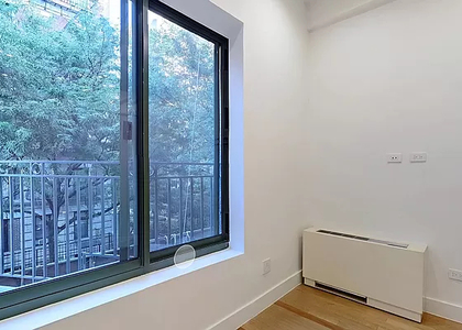2 Bedrooms, Gramercy Park Rental in NYC for $5,125 - Photo 1