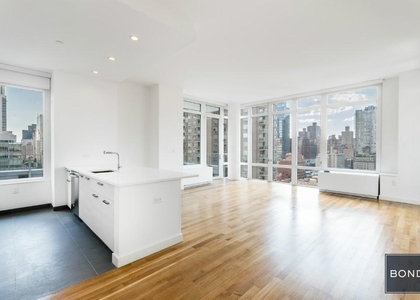 3 Bedrooms, Upper East Side Rental in NYC for $14,678 - Photo 1