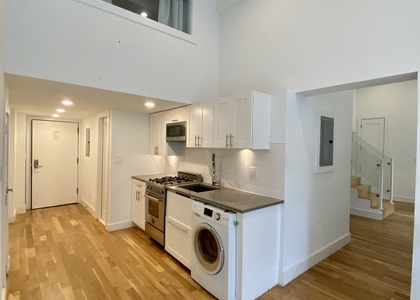 7 Bedrooms, Gramercy Park Rental in NYC for $9,750 - Photo 1