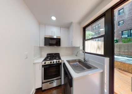 Studio, Sutton Place Rental in NYC for $3,100 - Photo 1