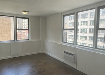 3 Bedrooms, Yorkville Rental in NYC for $7,400 - Photo 1
