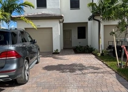 3 Bedrooms, Princeton Rental in Miami, FL for $2,600 - Photo 1