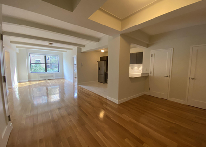 2 Bedrooms, Sutton Place Rental in NYC for $5,795 - Photo 1