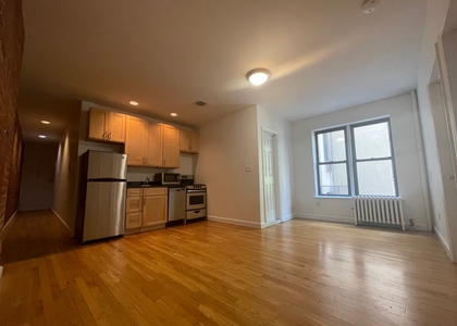 2 Bedrooms, Yorkville Rental in NYC for $3,595 - Photo 1