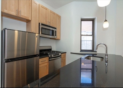 1 Bedroom, Yorkville Rental in NYC for $3,000 - Photo 1