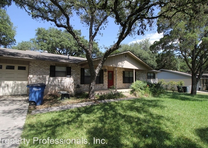 3 Bedrooms, Laurel Heights Rental in New Braunfels, TX for $2,495 - Photo 1