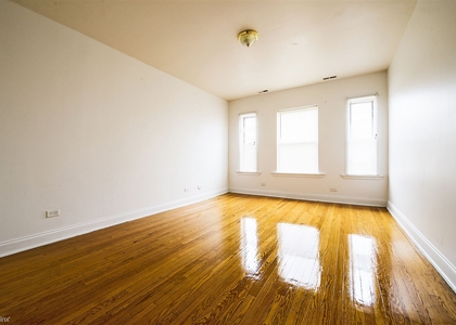 2 Bedrooms, South Austin Rental in Chicago, IL for $1,195 - Photo 1