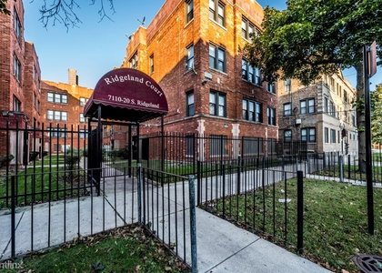 2 Bedrooms, South Shore Rental in Chicago, IL for $925 - Photo 1