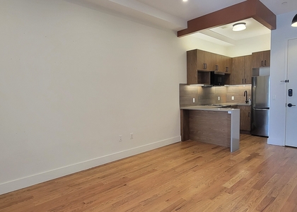 2 Bedrooms, Mott Haven Rental in NYC for $2,800 - Photo 1