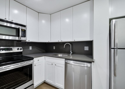 1 Bedroom, Murray Hill Rental in NYC for $4,295 - Photo 1