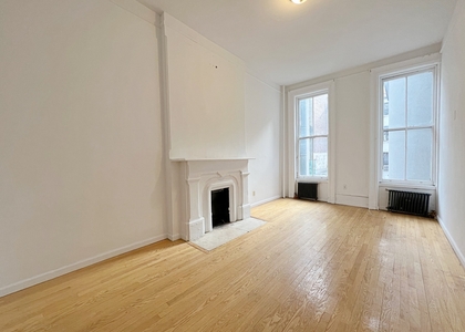 Studio, Lenox Hill Rental in NYC for $2,700 - Photo 1