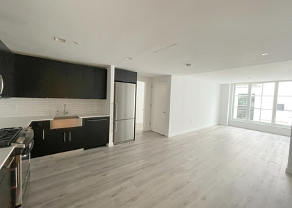 2 Bedrooms, Hell's Kitchen Rental in NYC for $7,922 - Photo 1
