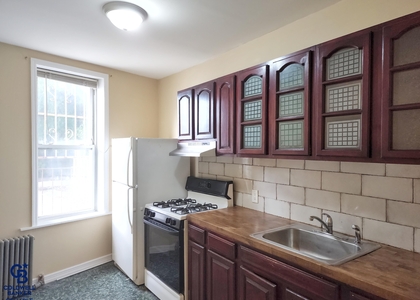 2 Bedrooms, Bay Ridge Rental in NYC for $2,500 - Photo 1