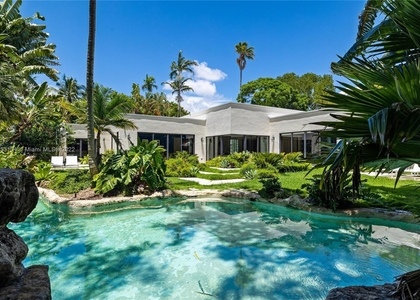 4 Bedrooms, Southwest Coconut Grove Rental in Miami, FL for $17,000 - Photo 1
