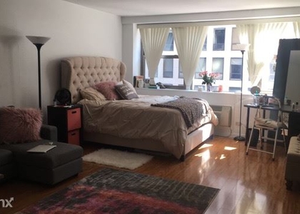 1 Bedroom, Gold Coast Rental in Chicago, IL for $2,200 - Photo 1