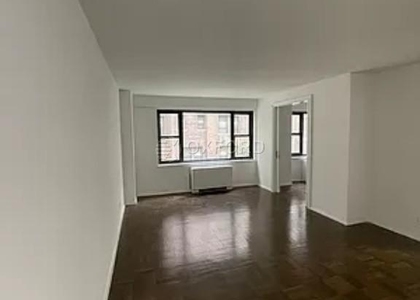 1 Bedroom, Sutton Place Rental in NYC for $3,700 - Photo 1
