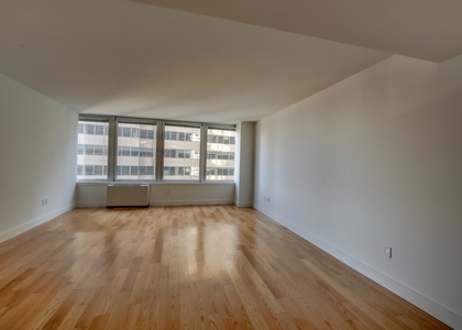 1 Bedroom, Financial District Rental in NYC for $4,300 - Photo 1