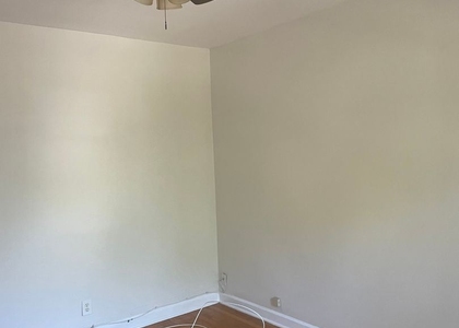 2 Bedrooms, West Humboldt Park Rental in Chicago, IL for $900 - Photo 1