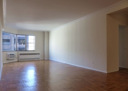 3 Bedrooms, Carnegie Hill Rental in NYC for $8,395 - Photo 1
