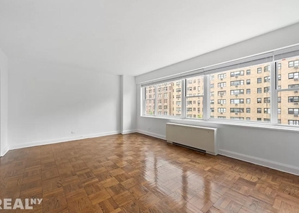 Studio, Upper East Side Rental in NYC for $4,625 - Photo 1