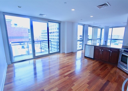 2 Bedrooms, The Waterfront Rental in NYC for $4,900 - Photo 1