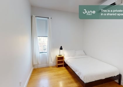 Room, Ridgewood Rental in NYC for $1,600 - Photo 1