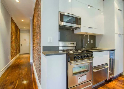 2 Bedrooms, East Village Rental in NYC for $5,995 - Photo 1