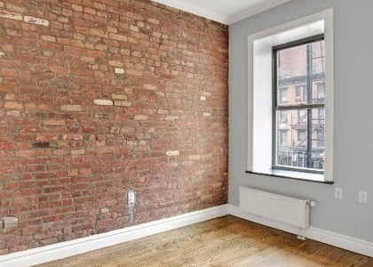 3 Bedrooms, East Village Rental in NYC for $6,395 - Photo 1