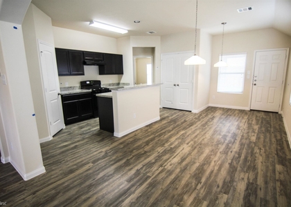 3 Bedrooms, Northeast San Antonio Rental in San Antonio, TX for $1,525 - Photo 1