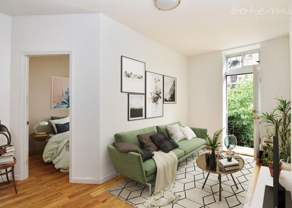2 Bedrooms, Washington Heights Rental in NYC for $2,635 - Photo 1